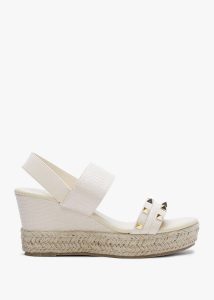 DF By DANIEL Cubedge Beige Reptile Studded Wedge Sandals 